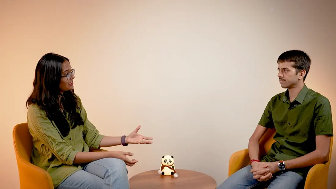 A one-to-one conversation at Happy Lab